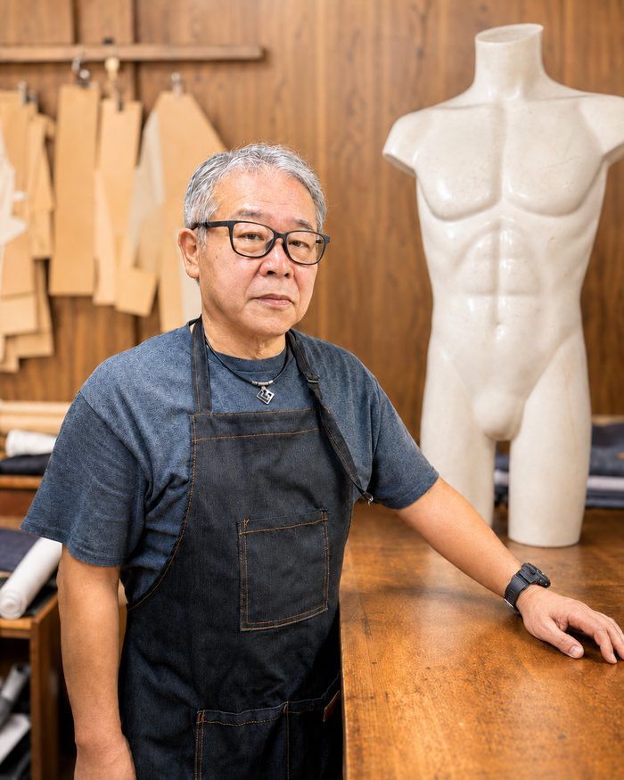 株式会社岩崎商店 代表 岩﨑朗